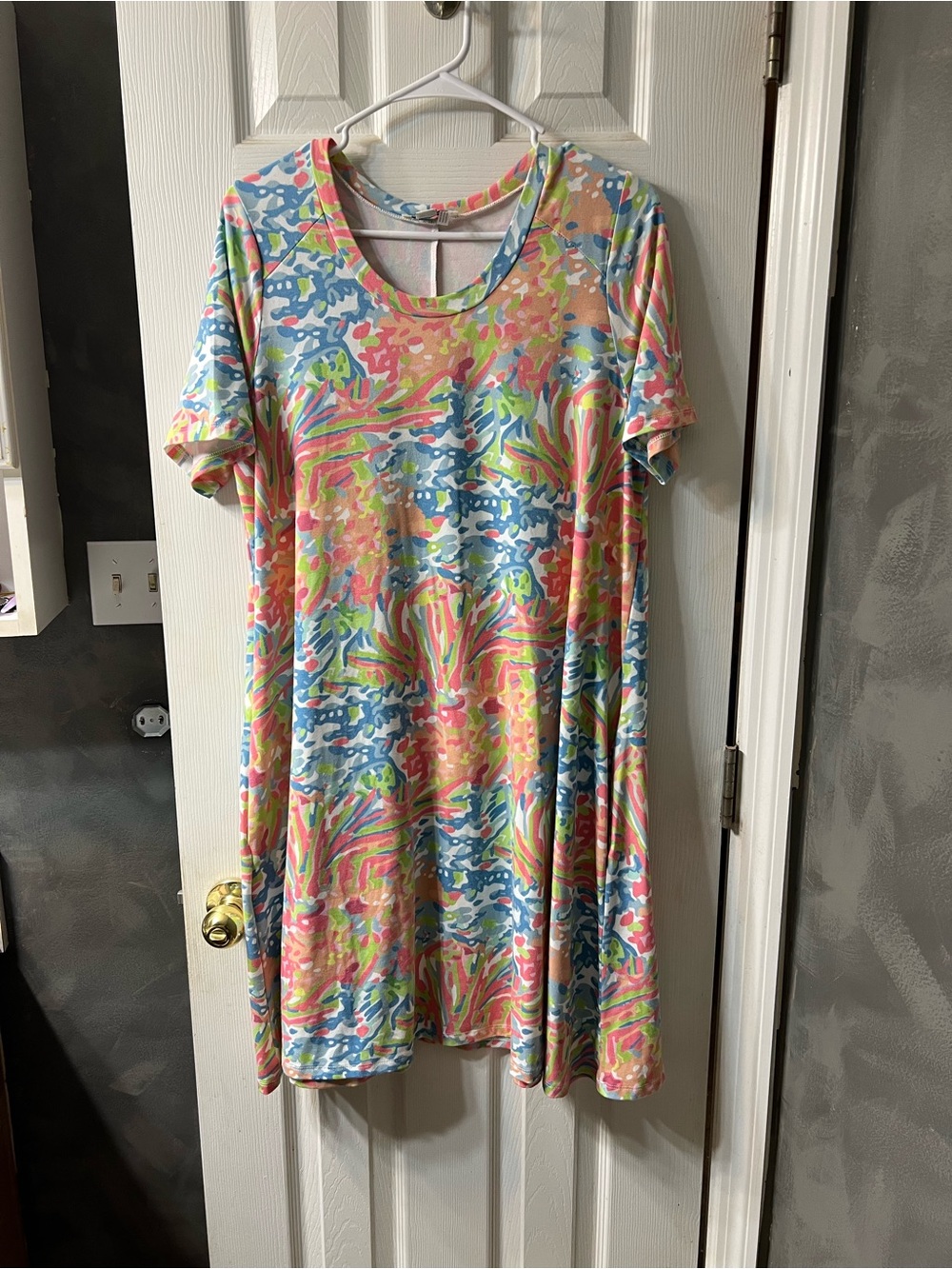 Simply Noelle Women’s Large Sea Glass Dress Colorful Abstract Print Swing Dress